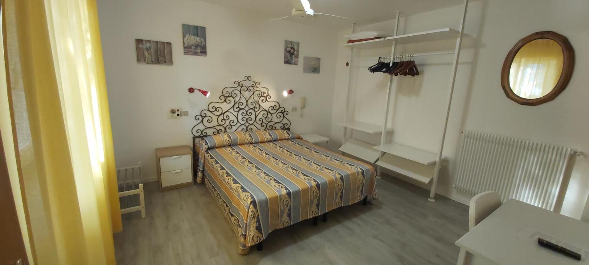 Hotel Casa Popi Malcesine Værelse billede